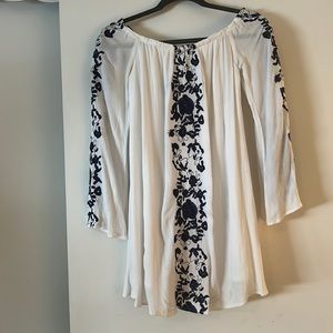 Tobi White and Blue Floral Long Sleeve Strapless Dress Size S